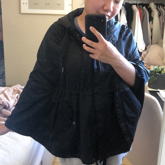 Lululemon Cape jacket - black - Picture 6 of 7